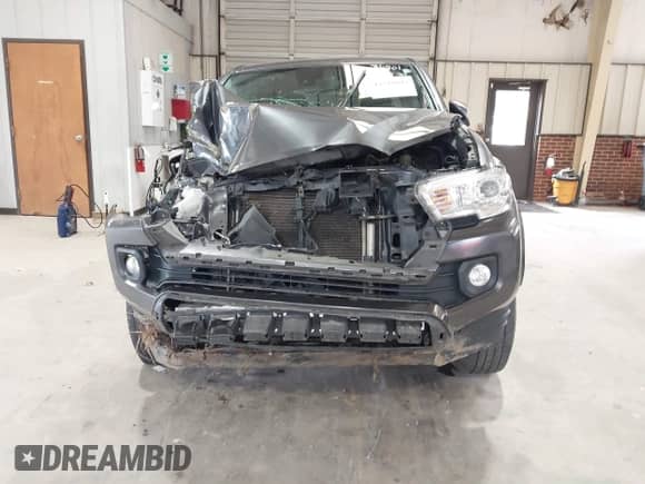 2022 Toyota Tacoma SR5 с VIN 3TMAZ5CN2NM181279, выставлен на аукционе IAAI как лот 43317687 с пробегом 129 450 миль миль и . История ставок и продаж доступна на DreamBid. Изображение 18.