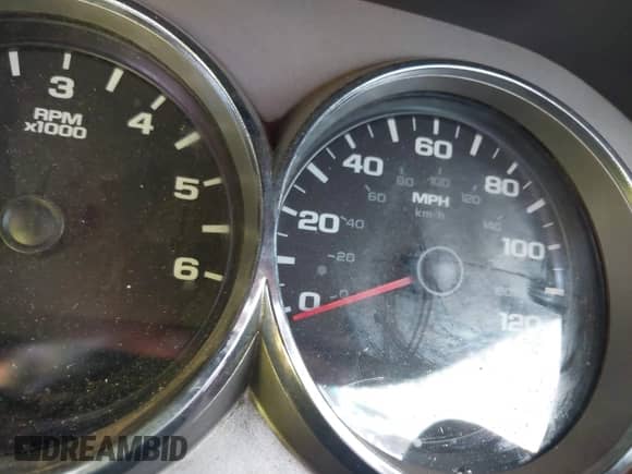 2007 GMC Sierra 1500 SLE1 z VIN 2GTEC19J971628670, wystawiony jako IAAI lot #43061212 z przebiegiem Nie podano mil oraz . Historia ofert i sprzedaży dostępna na DreamBid. Obrazek 7.