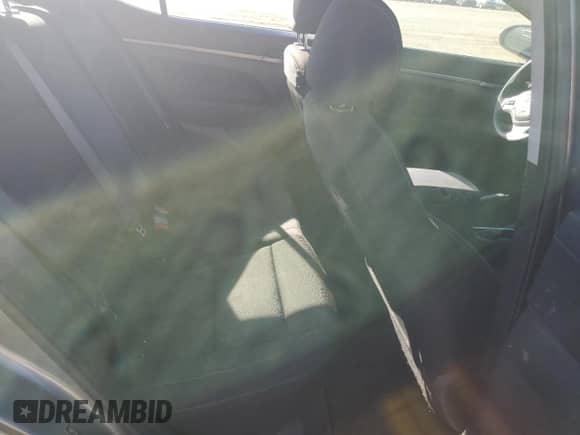 2018 Hyundai Elantra SE z VIN 5NPD74LF8JH266195, wystawiony jako Copart lot #69911415 z przebiegiem Nie podano mil oraz Szkoda całkowita • Salvage title. Historia ofert i sprzedaży dostępna na DreamBid. Obrazek 10.