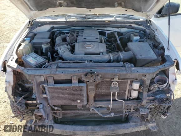 2008 Nissan Frontier SE z VIN 1N6AD07W88C428022, wystawiony jako Copart lot #76996844 z przebiegiem 226 583 mil mil oraz Czysty tytuł • Clean title. Historia ofert i sprzedaży dostępna na DreamBid. Obrazek 11.