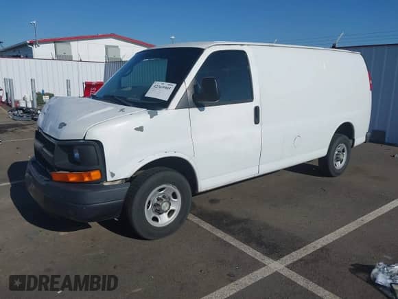 2007 Chevrolet Express Cargo with VIN 1GCGG25V471214293, listed as a IAAI auction lot 42369905 with 306,629 mi miles and . Bid and sale history available at DreamBid. Image 17.