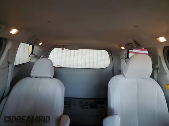 2013 Toyota Sienna LE с VIN 5TDJK3DC8DS063788, выставлен на аукционе Copart как лот 82641075 с пробегом 73 736 миль миль и Чистый • Clean title. История ставок и продаж доступна на DreamBid. Изображение 10.