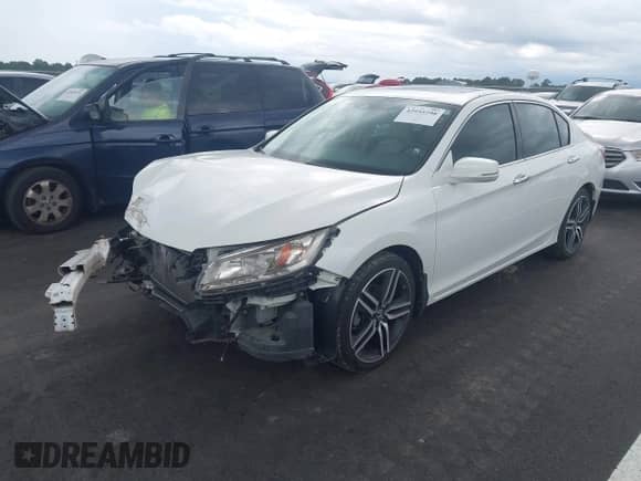 2015 Honda Accord Touring with VIN 1HGCR3F97FA037710, listed as a IAAI auction lot 42955298 with 104,101 mi miles and . Bid and sale history available at DreamBid. Image 2.