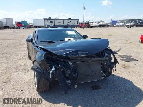 2016 Chevrolet Camaro 1LT with VIN 1G1FB1RX8G0164206, listed as a IAAI auction lot 43272341 with 104,117 mi miles and . Bid and sale history available at DreamBid. Image 13.