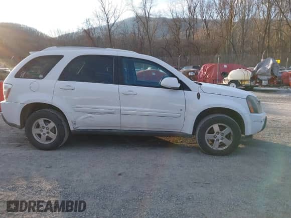 2006 Chevrolet Equinox LT z VIN 2CNDL73F766058426, wystawiony jako IAAI lot #41233906 z przebiegiem 161 361 mil mil oraz . Historia ofert i sprzedaży dostępna na DreamBid. Obrazek 13.