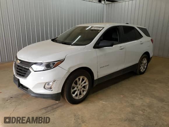 2020 Chevrolet Equinox LS z VIN 3GNAXSEV7LS620347, wystawiony jako Copart lot #83989345 z przebiegiem 99 572 mil mil oraz Czysty tytuł • Clean title. Historia ofert i sprzedaży dostępna na DreamBid. Obrazek 1.
