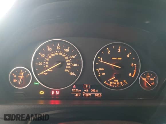 2014 BMW 3 Series 328d xDrive с VIN WBA3D5C59EKX98013, выставлен на аукционе Copart как лот 89864625 с пробегом 112 071 миль миль и Списание • Salvage title. История ставок и продаж доступна на DreamBid. Изображение 9.