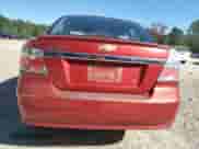 2011 Chevrolet Aveo 1LT z VIN KL1TD5DE1BB128315, wystawiony jako Copart lot #76627844 z przebiegiem 182 972 mil mil oraz Czysty tytuł • Clean title. Historia ofert i sprzedaży dostępna na DreamBid. Obrazek 6.