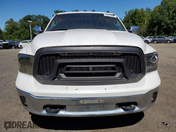 2016 Ram 1500 Laramie with VIN 1C6RR7NM2GS338040, listed as a Copart auction lot 70941005 with 215,857 mi miles and Clean title. Bid and sale history available at DreamBid. Image 5.