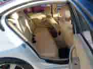 2014 BMW 3 Series 320i z VIN WBA3B1G50ENN90318, wystawiony jako IAAI lot #43484910 z przebiegiem 198 051 mil mil oraz . Historia ofert i sprzedaży dostępna na DreamBid. Obrazek 8.