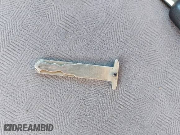 2004 Honda Accord EX with VIN JHMCM56644C032799, listed as a IAAI auction lot 43063043 with 151,094 mi miles and . Bid and sale history available at DreamBid. Image 11.