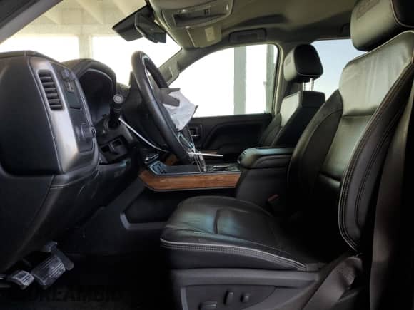 2018 Chevrolet Silverado 1500 High Country with VIN 3GCPCTEC8JG225256, listed as a Copart auction lot 85075044 with 93,774 mi miles and Salvage title. Bid and sale history available at DreamBid. Image 7.