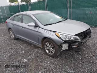 2017 Hyundai Sonata Eco с VIN 5NPE24AA7HH529345, выставлен на аукционе IAAI как лот 42511888 с пробегом 94 043 миль миль и . История ставок и продаж доступна на DreamBid. Изображение 1.