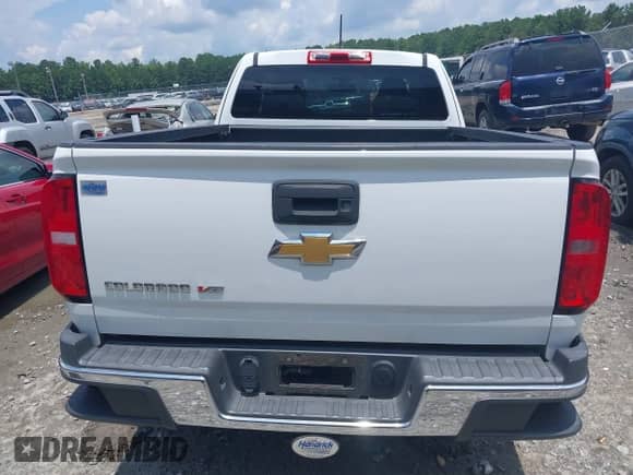 2017 Chevrolet Colorado 2WD WT с VIN 1GCHSBEN1H1331334, выставлен на аукционе IAAI как лот 42660318 с пробегом 143 771 миль миль и . История ставок и продаж доступна на DreamBid. Изображение 16.