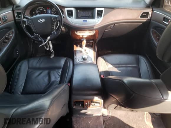 2009 Hyundai Genesis с VIN KMHGC46E09U029287, выставлен на аукционе Copart как лот 72063085 с пробегом 143 760 миль миль и Списание • Salvage title. История ставок и продаж доступна на DreamBid. Изображение 8.