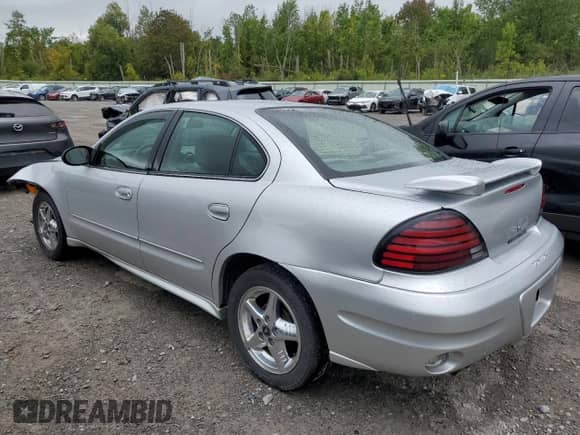 2004 Pontiac Grand Am SE1 с VIN 1G2NF52E64M512438, выставлен на аукционе Copart как лот 71595605 с пробегом 56 253 миль миль и Списание • Salvage title. История ставок и продаж доступна на DreamBid. Изображение 2.