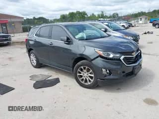 2020 Chevrolet Equinox LT с VIN 2GNAXUEV2L6110109, выставлен на аукционе IAAI как лот 43012966 с пробегом 149 852 миль миль и . История ставок и продаж доступна на DreamBid. Изображение 1.