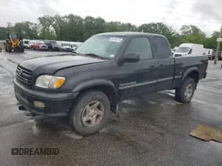 2001 Toyota Tundra Limited z VIN 5TBBT48161S140534, wystawiony jako Copart lot #58134215 z przebiegiem 160 697 mil mil oraz Czysty tytuł • Clean title. Historia ofert i sprzedaży dostępna na DreamBid. Obrazek 1.