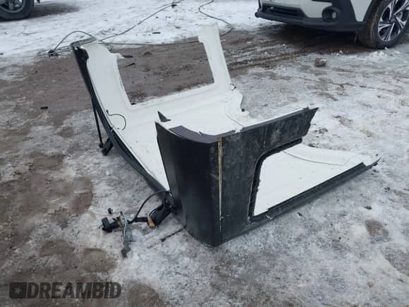 2015 Jeep Wrangler Rubicon Hard Rock z VIN 1C4BJWCG3FL586170, wystawiony jako IAAI lot #41218838 z przebiegiem Nie podano mil oraz . Historia ofert i sprzedaży dostępna na DreamBid. Obrazek 12.