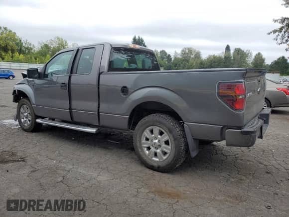 2014 Ford F-150 XL с VIN 1FTEX1EM6EFB77191, выставлен на аукционе Copart как лот 80015425 с пробегом 99 968 миль миль и Списание • Salvage title. История ставок и продаж доступна на DreamBid. Изображение 2.