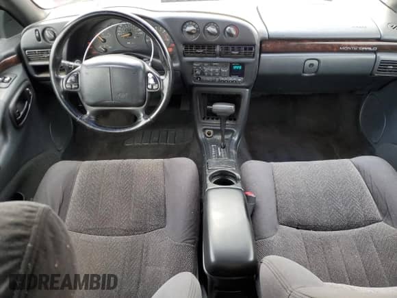1996 Chevrolet Monte Carlo with VIN 2G1WX12X8T9238476, listed as a Copart auction lot 82139344 with 138,990 mi miles and Clean title. Bid and sale history available at DreamBid. Image 8.