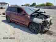2018 Jeep Grand Cherokee High Altitude z VIN 1C4RJFCM5JC470739, wystawiony jako Copart lot #63892274 z przebiegiem Nie podano mil oraz Szkoda całkowita • Salvage title. Historia ofert i sprzedaży dostępna na DreamBid. Obrazek 4.