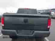 2019 Ram 1500 Tradesman z VIN 1C6RR7KG9KS520387, wystawiony jako IAAI lot #42331062 z przebiegiem 65 958 mil mil oraz . Historia ofert i sprzedaży dostępna na DreamBid. Obrazek 16.