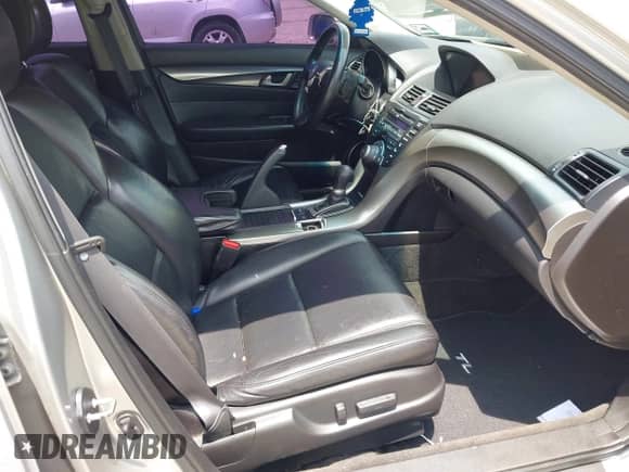 2011 Acura TL Technology с VIN 19UUA8F58BA008961, выставлен на аукционе IAAI как лот 42705953 с пробегом 202 210 миль миль и . История ставок и продаж доступна на DreamBid. Изображение 5.