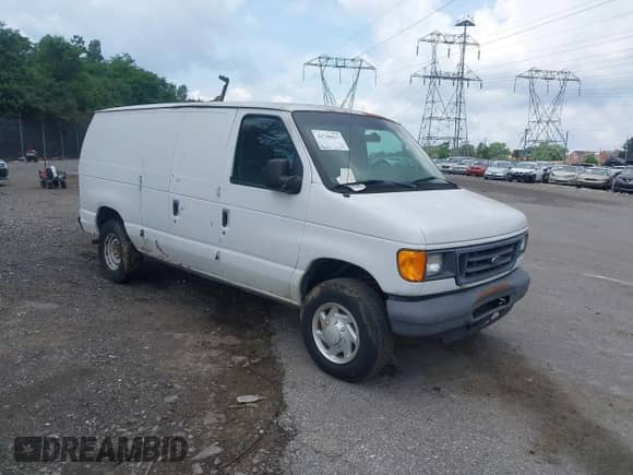 2006 Ford Econoline Cargo with VIN 1FTNE24W06DA77101, listed as a IAAI auction lot 42740817 with 196,854 mi miles and . Bid and sale history available at DreamBid. Image 1.