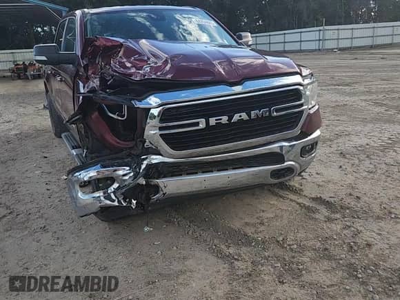 2020 Ram 1500 Lone Star z VIN 1C6RREFT6LN359024, wystawiony jako Copart lot #84204865 z przebiegiem 165 367 mil mil oraz Nie do naprawy • Non repairable. Historia ofert i sprzedaży dostępna na DreamBid. Obrazek 13.