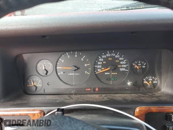 1996 Jeep Grand Cherokee с VIN 1J4EZ58S9TC107589, выставлен на аукционе Copart как лот 42750895 с пробегом 271 300 миль миль и Списание • Salvage title. История ставок и продаж доступна на DreamBid. Изображение 9.