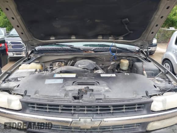 2001 Chevrolet Silverado 2500 with VIN 1GCGC24U61Z174960, listed as a IAAI auction lot 42469027 with 287,211 mi miles and . Bid and sale history available at DreamBid. Image 10.