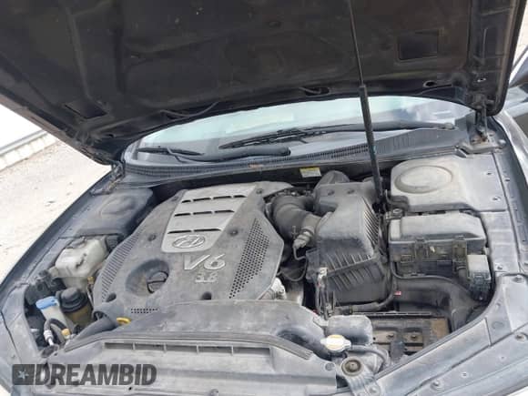 2006 Hyundai Azera SE с VIN KMHFC46F16A087393, выставлен на аукционе IAAI как лот 41475177 с пробегом 124 197 миль миль и . История ставок и продаж доступна на DreamBid. Изображение 10.