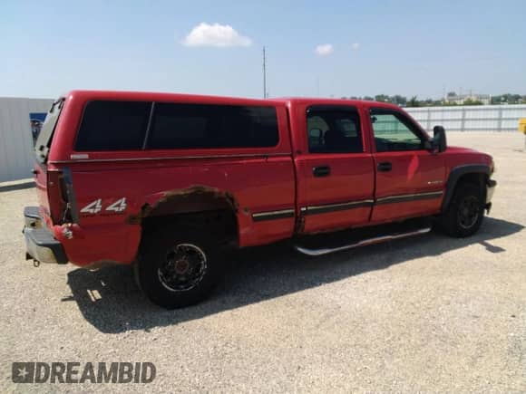 2002 Chevrolet Silverado 1500HD LT с VIN 1GCGK13U42F220545, выставлен на аукционе Copart как лот 64122095 с пробегом 240 319 миль миль и Списание • Salvage title. История ставок и продаж доступна на DreamBid. Изображение 3.