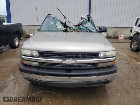 2000 Chevrolet Silverado 1500 LS with VIN 1GCEC14W5YZ113273, listed as a Copart auction lot 58306795 with 226,072 mi miles and Non repairable. Bid and sale history available at DreamBid. Image 5.