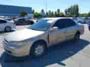 2000 Honda Accord LX с VIN 3HGCG6659YG702289, выставлен на аукционе IAAI как лот 42737009 с пробегом 72 112 миль миль и . История ставок и продаж доступна на DreamBid. Изображение 6.