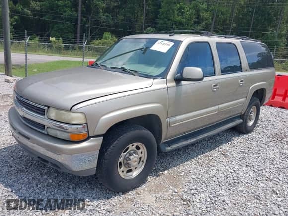 2002 Chevrolet Suburban LT с VIN 3GNGK26G92G296599, выставлен на аукционе IAAI как лот 42941299 с пробегом Не указан миль и . История ставок и продаж доступна на DreamBid. Изображение 2.