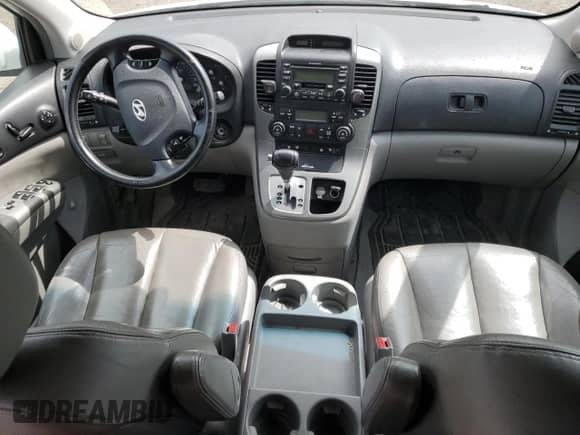 2007 Hyundai Entourage GLS с VIN KNDMC233676011795, выставлен на аукционе Copart как лот 66430825 с пробегом 305 490 миль миль и Списание • Salvage title. История ставок и продаж доступна на DreamBid. Изображение 8.