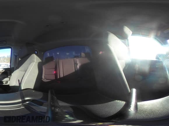 2014 Chevrolet Silverado 1500 LT z VIN 1GCVKREH6EZ180316, wystawiony jako IAAI lot #41544378 z przebiegiem 98 148 mil mil oraz . Historia ofert i sprzedaży dostępna na DreamBid. Obrazek 18.