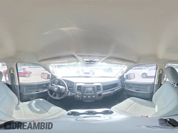 2019 Ram 1500 Express z VIN 1C6RR6KT9KS504844, wystawiony jako Copart lot #84377615 z przebiegiem 118 838 mil mil oraz Szkoda całkowita • Salvage title. Historia ofert i sprzedaży dostępna na DreamBid. Obrazek 15.