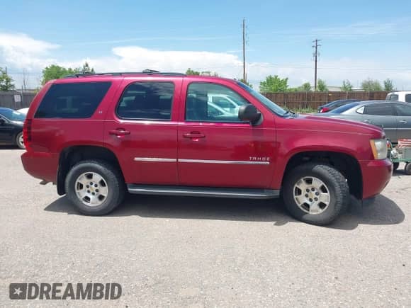 2010 Chevrolet Tahoe LT with VIN 1GNUKBE07AR268743, listed as a IAAI auction lot 42345256 with 249,514 mi miles and . Bid and sale history available at DreamBid. Image 13.