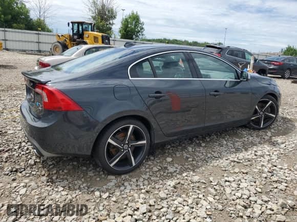 2014 Volvo S60 T6 with VIN YV1902FH2E1293945, listed as a Copart auction lot 65691625 with 54,519 mi miles and Clean title. Bid and sale history available at DreamBid. Image 3.