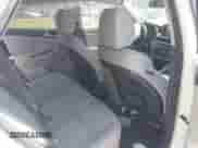 2019 Hyundai Tucson SE z VIN KM8J2CA42KU980257, wystawiony jako IAAI lot #43150990 z przebiegiem 117 808 mil mil oraz . Historia ofert i sprzedaży dostępna na DreamBid. Obrazek 8.