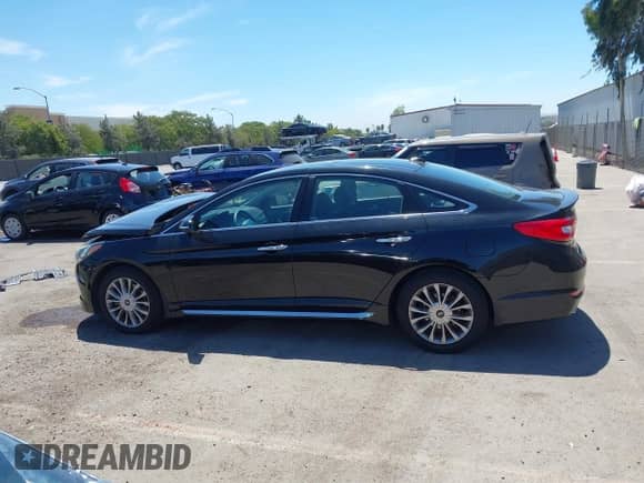 2015 Hyundai Sonata Sport с VIN 5NPE34AF0FH125339, выставлен на аукционе IAAI как лот 43019840 с пробегом 59 167 миль миль и . История ставок и продаж доступна на DreamBid. Изображение 14.