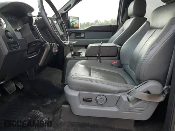 2014 Ford F-150 XLT с VIN 1FTFW1ET7EFC30348, выставлен на аукционе Copart как лот 83843225 с пробегом 201 198 миль миль и Списание • Salvage title. История ставок и продаж доступна на DreamBid. Изображение 7.