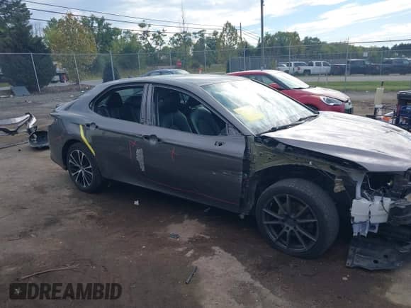 2019 Toyota Camry LE с VIN 4T1B11HK0KU203642, выставлен на аукционе IAAI как лот 43308843 с пробегом 194 862 миль миль и . История ставок и продаж доступна на DreamBid. Изображение 13.