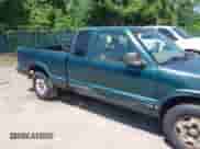 1996 Chevrolet S-10 LS с VIN 1GCDT19X0TK165960, выставлен на аукционе IAAI как лот 42309974 с пробегом 188 158 миль миль и . История ставок и продаж доступна на DreamBid. Изображение 6.