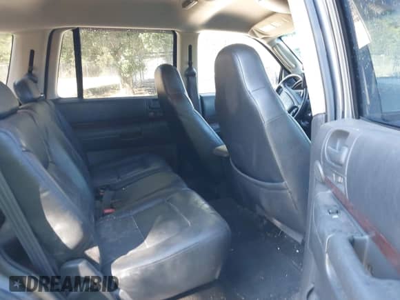 2002 Dodge Durango SLT Plus with VIN 1B4HS58N52F203330, listed as a IAAI auction lot 43450289 with 319,979 mi miles and . Bid and sale history available at DreamBid. Image 8.