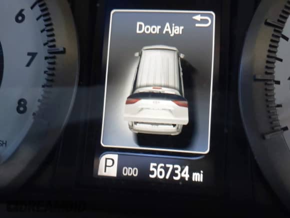 2020 Toyota Sienna SE z VIN 5TDXZ3DC9LS043621, wystawiony jako IAAI lot #42670891 z przebiegiem 56 734 mil mil oraz . Historia ofert i sprzedaży dostępna na DreamBid. Obrazek 16.