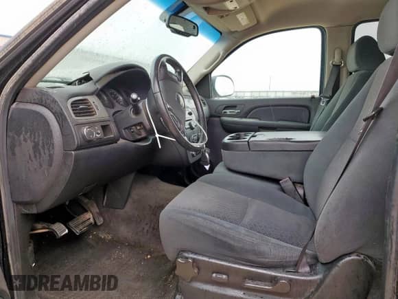 2008 Chevrolet Tahoe LS with VIN 1GNFC13C08R111448, listed as a Copart auction lot 70293865 with 201,258 mi miles and Salvage title. Bid and sale history available at DreamBid. Image 7.